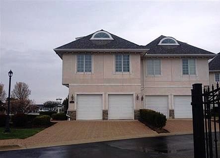 4th image of 33010 Venetian Pointe Dr