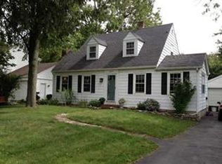 4259 Wildwood Dr, Williamsville, NY 14221