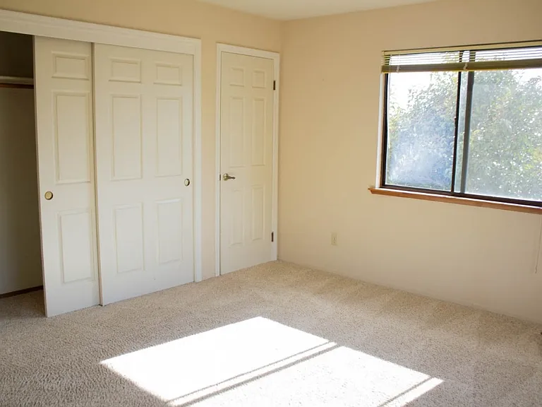 5510 Yerba Buena Rd — Photo 16