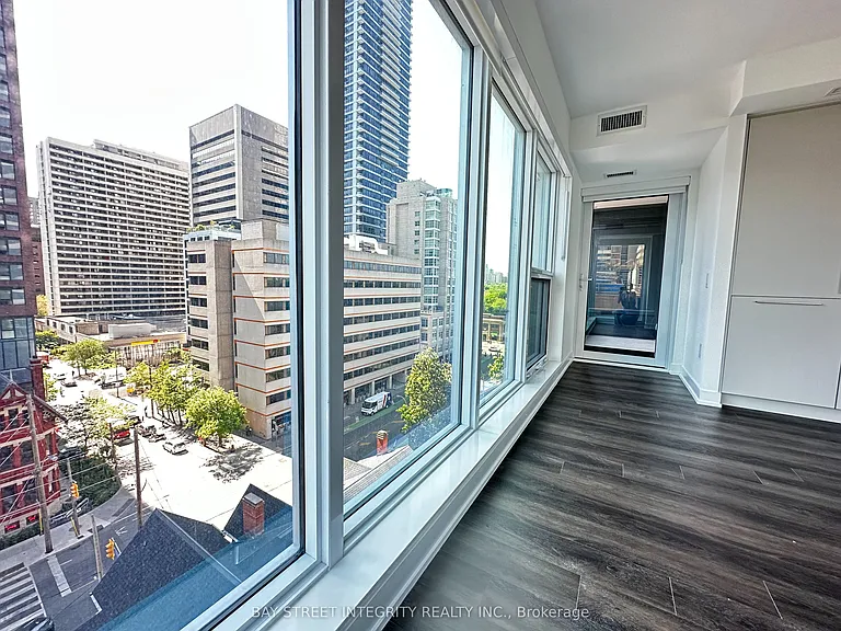 609 Sherbourne St #802 — Photo 11