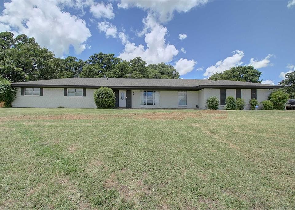 1st image of 6216 Baker Ln