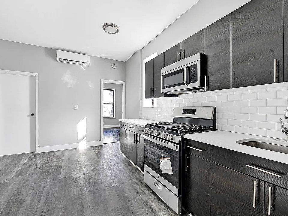 1st image of 1829 Park Pl #4