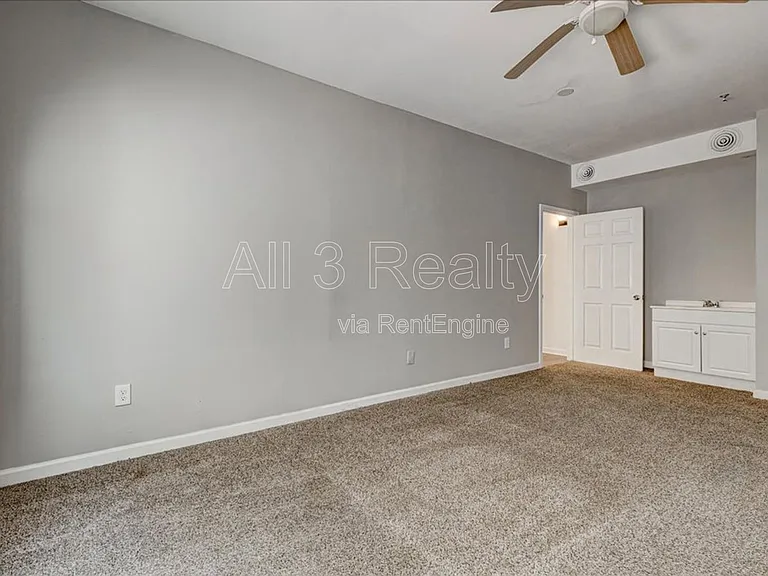 123 Wellbrook Ct NE — Photo 37