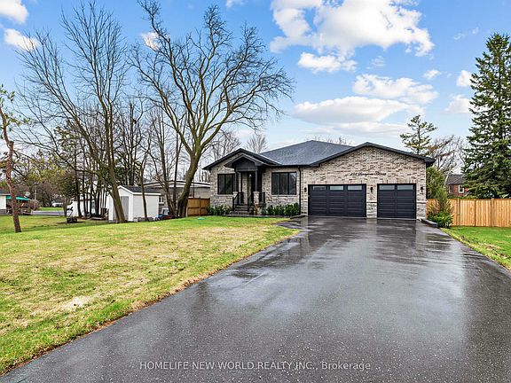 2nd image of 225 Sunnybrae Ave