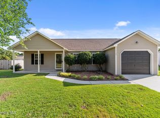 7105 Retriever Dr, Wilmington, NC 28411