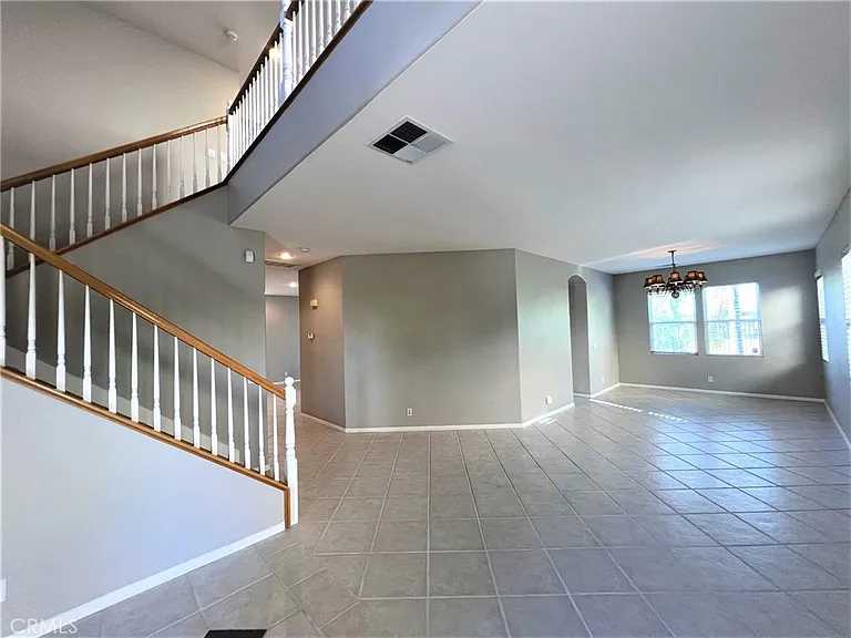 31142 Sunningdale Dr — Photo 5