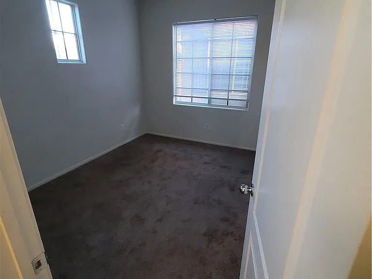 731 Emerald Idol Pl — Photo 47