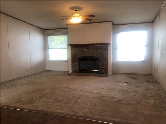 4th image of 103 Fossil Creek Cir