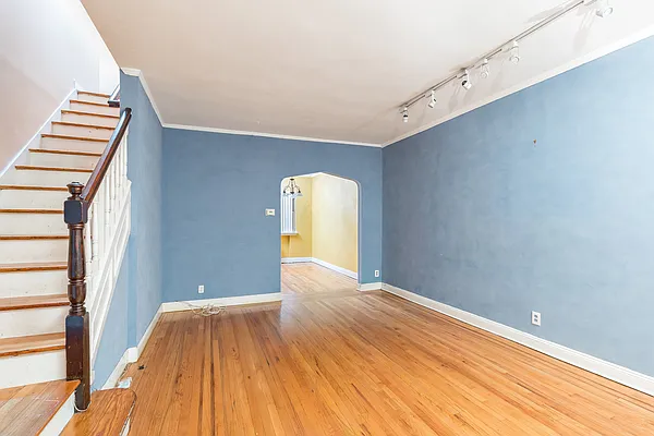 Rented by Panache Realty Co | media 15