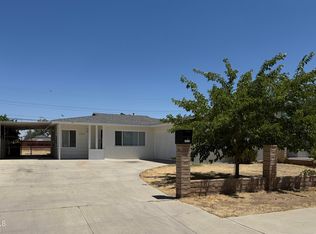 1317 E Avenue R3, Palmdale, CA 93550