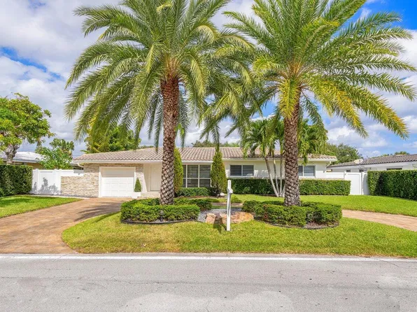 2205 NE 30th Street, Lighthouse Point, FL 33064