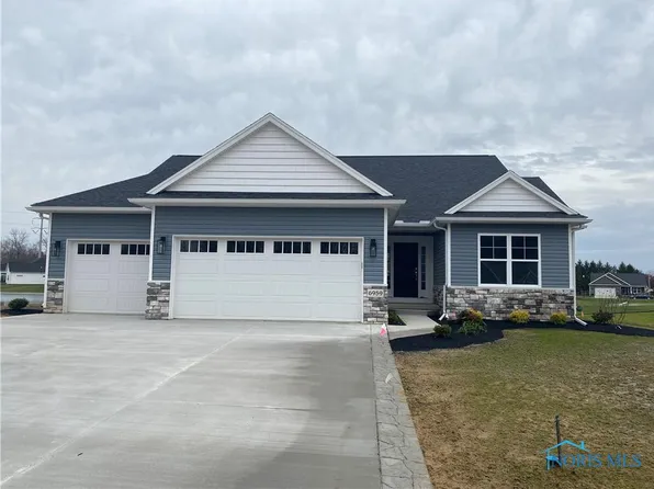 6959 Red Stag Ct, Whitehouse, OH 43571