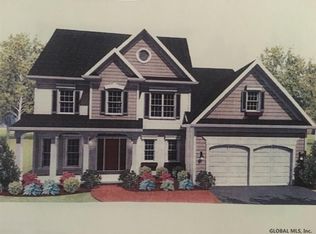 3 Blueberry Ln, Clifton Park, NY 12065