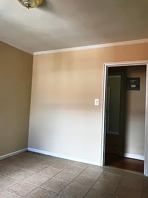 Rented by Prime Realty | media 8