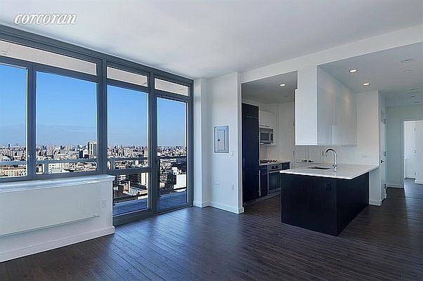1st image of 321 Cathedral Pkwy #18B