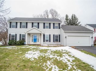 10 Parr Cir, Rochester, NY 14617