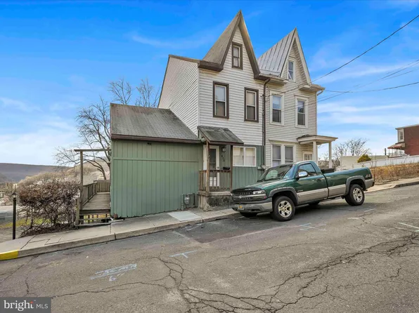 415 Fairview St, Pottsville, PA 17901