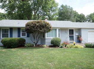 1624 40th Street Ct, Moline, IL 61265