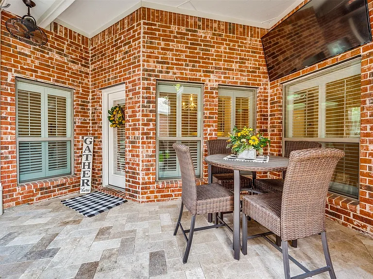 1305 Snowberry Dr — Photo 11