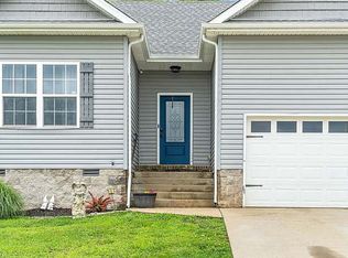 2313 Spike Ct, Clarksville, TN 37040