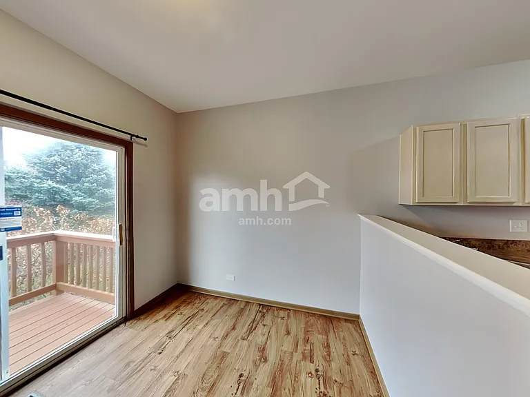 322 Abington Woods Dr — Photo 7