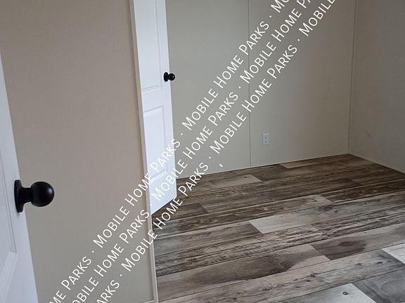 5th image of 163 Bramel Dr