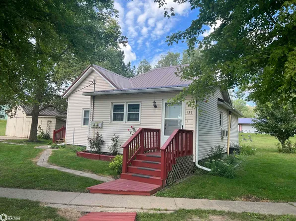 121 Railroad St, Ricketts, IA 51460