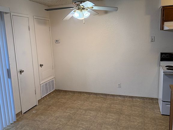 5th image of 1190 S Winery Ave #0