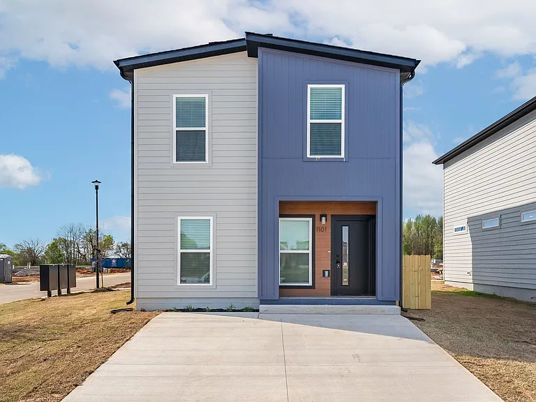 1101 Kentucky Ave — Photo 1