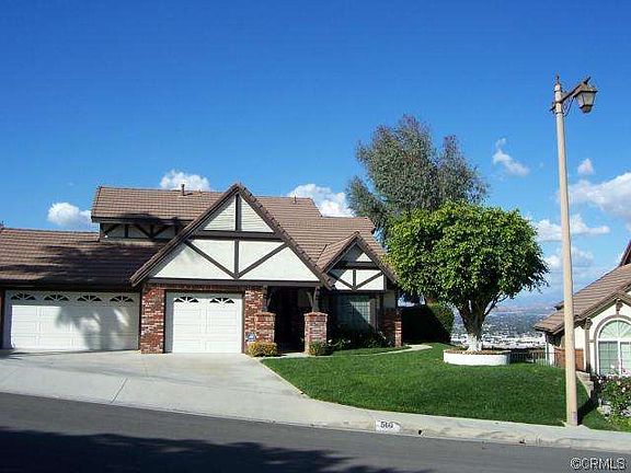 2nd image of 560 S Londerry Ln