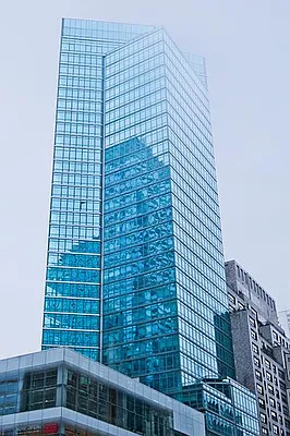 Sold by R New York | media 9