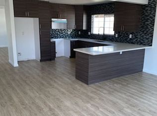 11709-11711 Adenmoor Ave, Downey, CA 90241