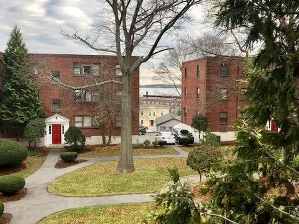 105 Nahant St Unit 4, Lynn, MA 01902