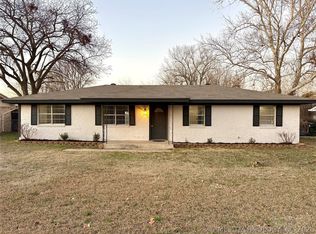 86 Wisteria St, Lone Grove, OK 73443