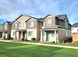 3332 SE Farrow Ln, Hillsboro, OR 97123