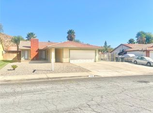 220 Broadway St, Lake Elsinore, CA 92530
