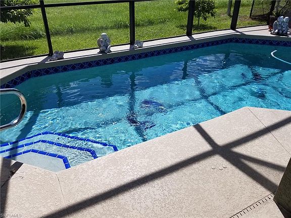 4th image of 927 NW 12th Ave