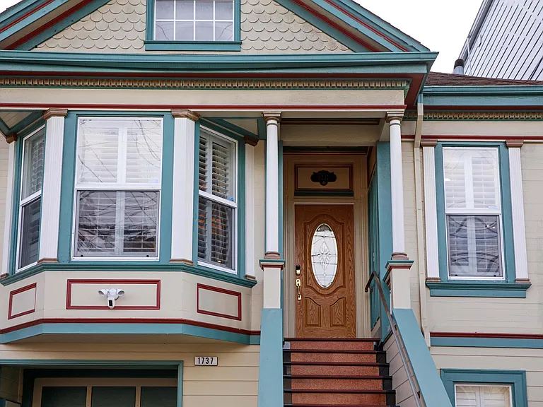 1737 Clement St — Photo 2