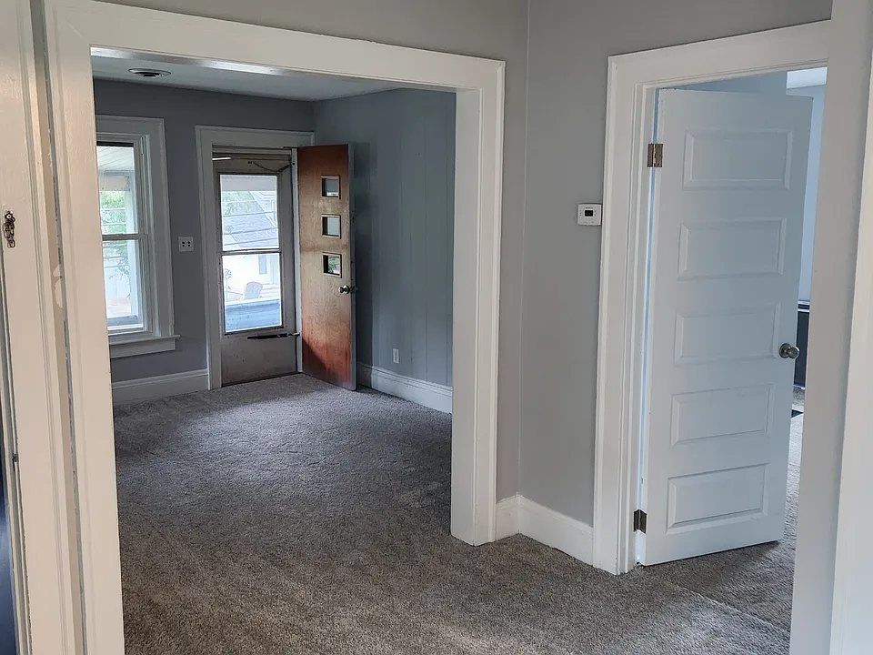 23 West St #23