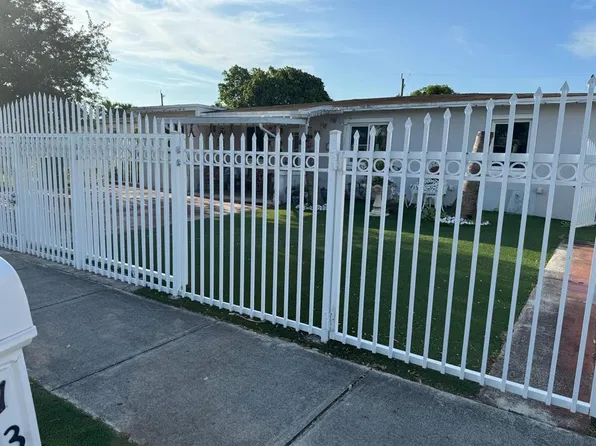 131 E 39th St, Hialeah, FL 33013