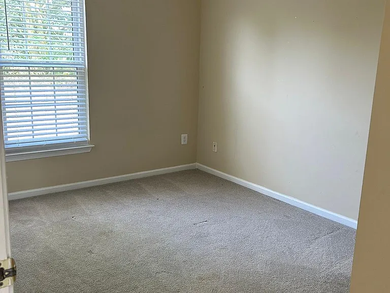 8718 Belleau Ct — Photo 7