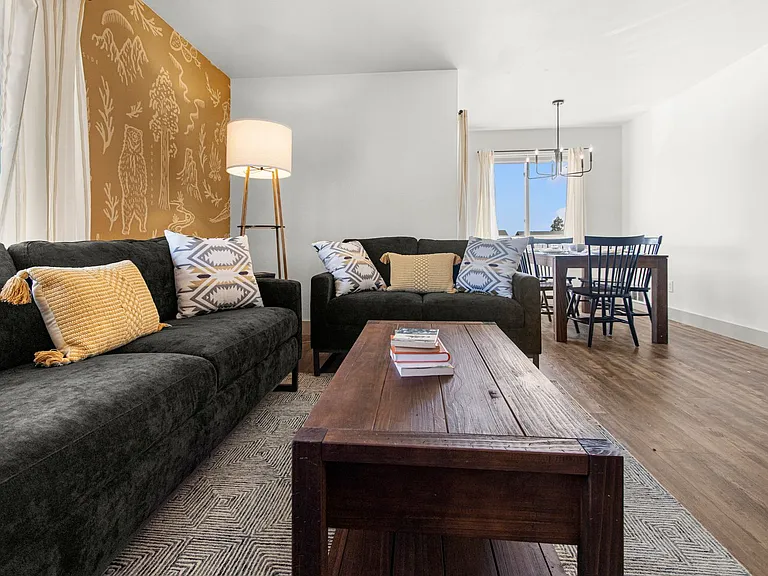 3 Martha Rd #C — Photo 4