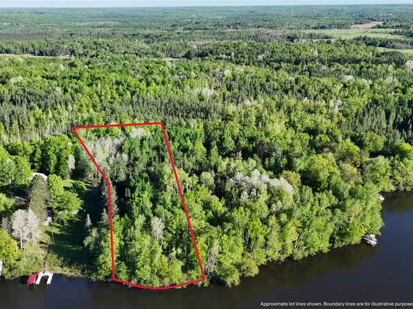 7069N Fender Road, Winter, WI 54896