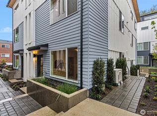 2527 29th Ave S #A, Seattle, WA 98144