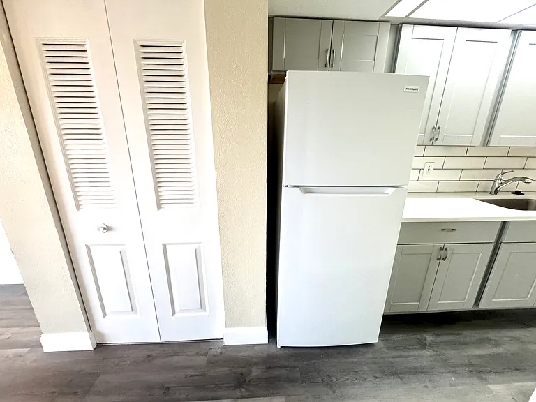 5060 76th Ave N #309 — Photo 10