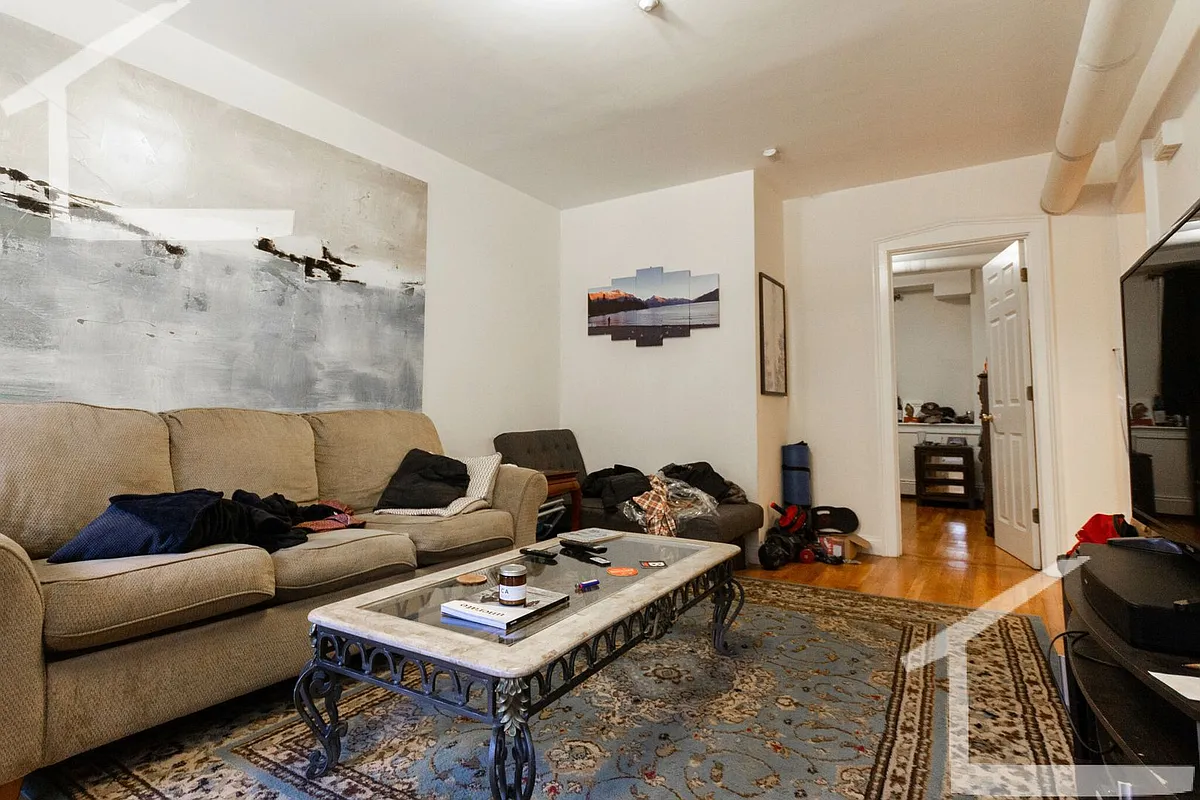 Building Photo - 25 Glenville Ave #D1