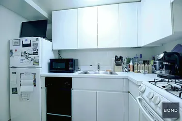Rented by Bond New York