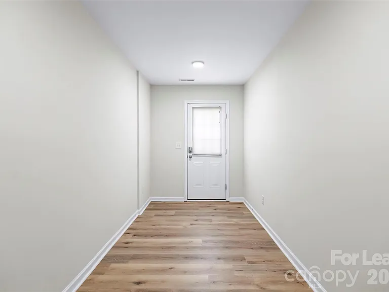417 Armour St — Photo 39
