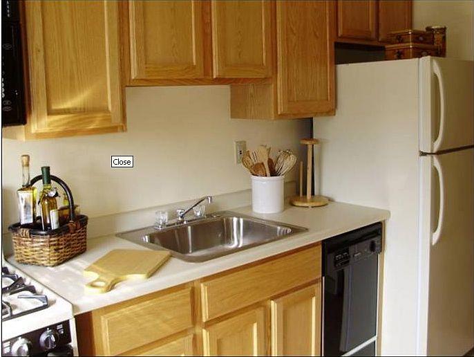 1st image of 98 Hoyt St APT 5A