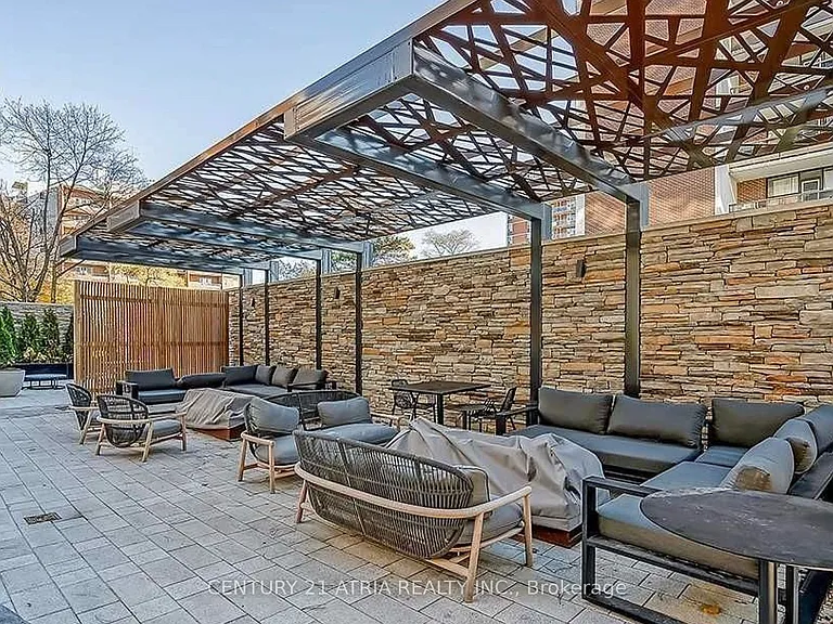 21 Park St E #712 — Photo 25